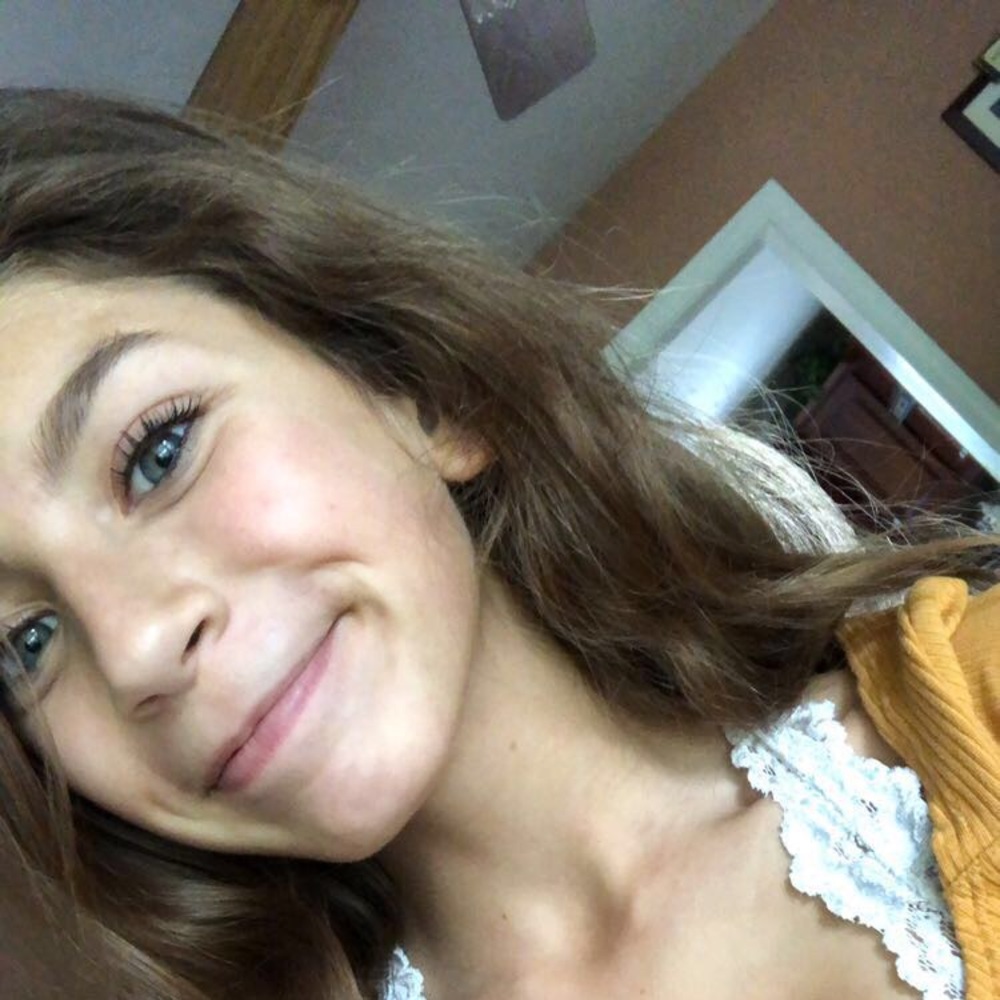 Meet your Posher, Avery